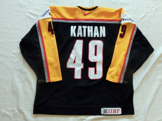 2003 Kathan WM h